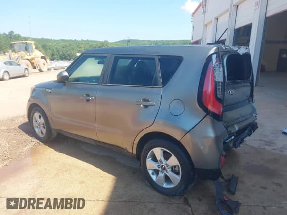 ✅ 2018 Kia Soul • VIN: KNDJN2A28J7594718 • Lot: 41773389. Listed on IAAI with 11,471 mi. Free auction sales archive from the USA and detailed vehicle history report at DreamBid. Image 3.