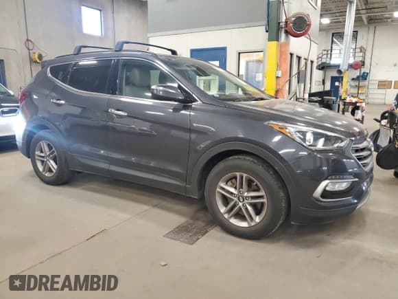 ✅ 2017 Hyundai Santa Fe 2.4L • VIN: 5XYZU3LB6HG494302 • Лот: 86087915. Опубликован ранее на Copart с пробегом 30 379 миль. Бесплатный доступ к архиву аукционных продаж из США и подробный отчёт об истории автомобиля на DreamBid. Изображение 4.