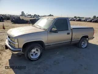1998 Chevrolet Silverado 1500 with VIN 1GCEC14W1WZ154609, listed as a Copart auction lot 63862965 with 188,644 mi miles and Salvage title. Bid and sale history available at DreamBid. Image 1.