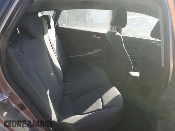 ✅ 2014 Hyundai Accent SE • VIN: KMHCU5AE3EU189179 • Лот: 76290614. Опубликован ранее на Copart с пробегом 105 053 миль. Бесплатный доступ к архиву аукционных продаж из США и подробный отчёт об истории автомобиля на DreamBid. Изображение 10.