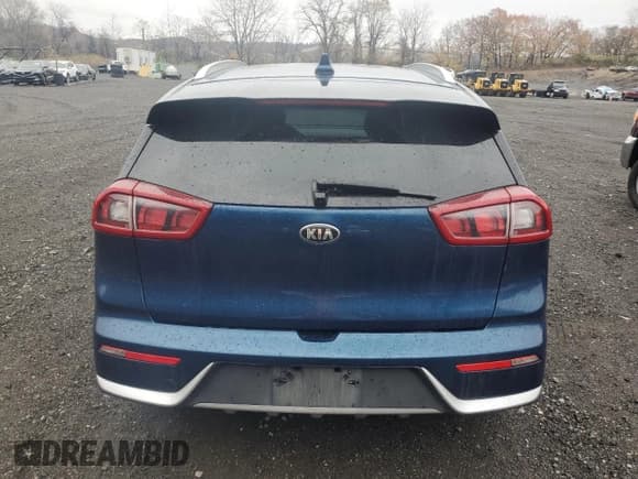 ✅ 2017 Kia Niro LX • VIN: KNDCB3LC9H5066981 • Lot: 92288525. Wystawiony na Copart z przebiegiem 190 878 mil. Bezpłatny archiwum sprzedaży aukcyjnych z USA i szczegółowy raport historii pojazdu na DreamBid. Zdjęcie 6.