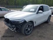 ✅ 2020 BMW X5 sDrive40i • VIN: 5UXCR4C06LLE30688 • Lot: 41951122. Listed on IAAI with 39,859 mi. Free auction sales archive from the USA and detailed vehicle history report at DreamBid. Image 2.