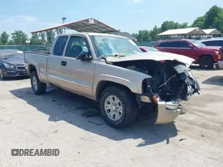 ✅ 2004 GMC Sierra 1500 SLE • VIN: 2GTEK19T641320369 • Лот: 42674131. Опубликован ранее на IAAI с пробегом 180 220 миль. Бесплатный доступ к архиву аукционных продаж из США и подробный отчёт об истории автомобиля на DreamBid. Изображение 1.