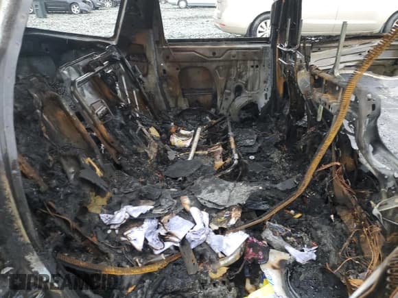 ✅ 2015 Chevrolet Traverse LT • VIN: 1GNKVGKD0FJ363136 • Lot: 90219435. Wystawiony na Copart z przebiegiem Nie podano. Bezpłatny archiwum sprzedaży aukcyjnych z USA i szczegółowy raport historii pojazdu na DreamBid. Zdjęcie 11.