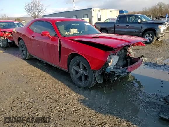 ✅ 2013 Dodge Challenger Rallye Redline • VIN: 2C3CDYAG9DH607659 • Lot: 44051965. Wystawiony na Copart z przebiegiem 152 096 mil. Bezpłatny archiwum sprzedaży aukcyjnych z USA i szczegółowy raport historii pojazdu na DreamBid. Zdjęcie 14.