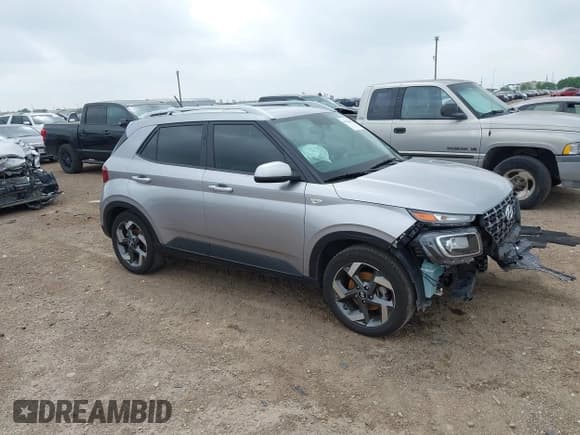 ✅ 2024 Hyundai Venue SEL • VIN: KMHRC8A3XRU311992 • Lot: 41922401. Listed on IAAI with 12,904 mi. Free auction sales archive from the USA and detailed vehicle history report at DreamBid. Image 1.