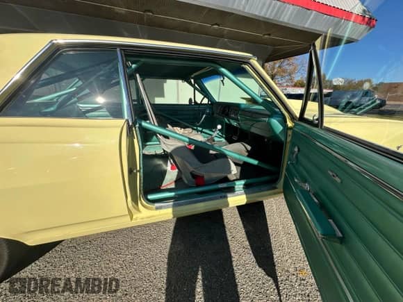 1965 Chevrolet Malibu with VIN 135375Z111469, listed as a Copart auction lot 91593715 with Not provided miles and Clean title. Bid and sale history available at DreamBid. Image 5.