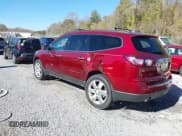 ✅ 2017 Chevrolet Traverse Premier • VIN: 1GNKVJKD9HJ236241 • Lot: 43489756. Wystawiony na IAAI z przebiegiem 88 275 mil. Bezpłatny archiwum sprzedaży aukcyjnych z USA i szczegółowy raport historii pojazdu na DreamBid. Zdjęcie 3.