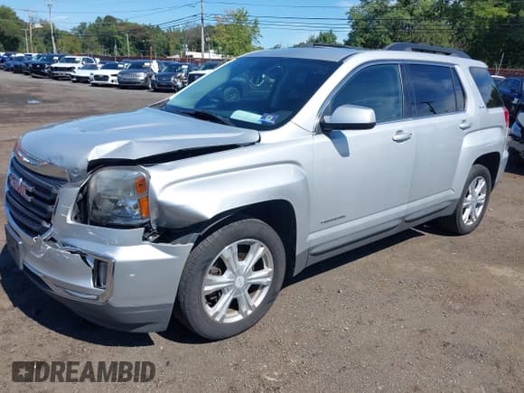 ✅ 2017 GMC Terrain SLE • VIN: 2GKFLTEK4H6226837 • Lot: 43164377. Listed on IAAI with 108,266 mi. Free auction sales archive from the USA and detailed vehicle history report at DreamBid. Image 19.