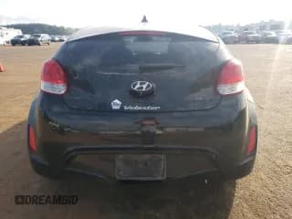 ✅ 2017 Hyundai Veloster • VIN: KMHTC6AD6HU322196 • Lot: 78419524. Wystawiony na Copart z przebiegiem 114 752 mil. Bezpłatny archiwum sprzedaży aukcyjnych z USA i szczegółowy raport historii pojazdu na DreamBid. Zdjęcie 6.