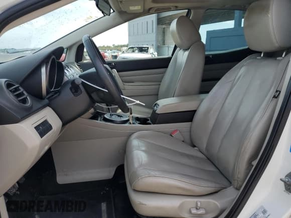 ✅ 2012 Mazda CX-7 i Touring • VIN: JM3ER2CM7C0417097 • Lot: 88782835. Wystawiony na Copart z przebiegiem 180 637 mil. Bezpłatny archiwum sprzedaży aukcyjnych z USA i szczegółowy raport historii pojazdu na DreamBid. Zdjęcie 7.