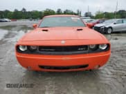 ✅ 2009 Dodge Challenger SRT-8 • VIN: 2B3LJ74W69H579345 • Lot: 49406974. Wystawiony na Copart z przebiegiem 50 269 mil. Bezpłatny archiwum sprzedaży aukcyjnych z USA i szczegółowy raport historii pojazdu na DreamBid. Zdjęcie 5.