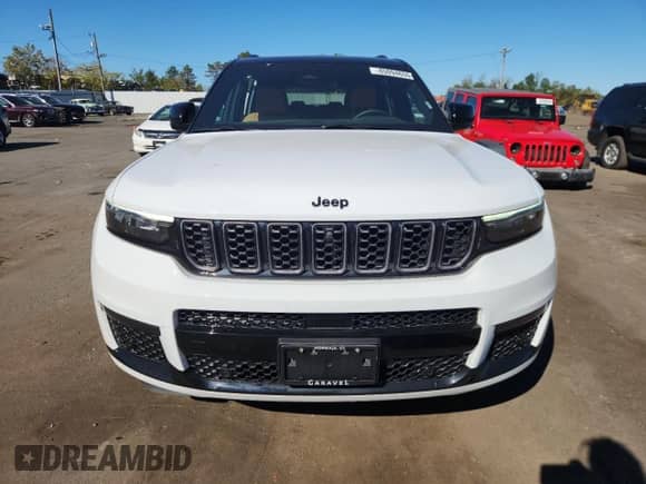 ✅ 2023 Jeep Grand Cherokee Summit • VIN: 1C4RJKEG6P8771614 • Lot: 85094655. Listed on Copart with 16,172 mi. Free auction sales archive from the USA and detailed vehicle history report at DreamBid. Image 5.