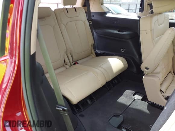 ✅ 2022 Jeep Grand Cherokee Limited • VIN: 1C4RJKBG4N8506269 • Lot: 41892578. Listed on IAAI with 56,133 mi. Free auction sales archive from the USA and detailed vehicle history report at DreamBid. Image 19.