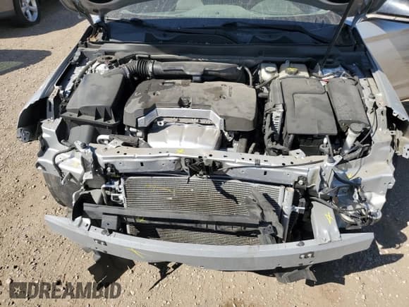 ✅ 2018 Chevrolet Impala LT • VIN: 1G11Z5SAXJU104737 • Lot: 80736985. Wystawiony na Copart z przebiegiem 91 025 mil. Bezpłatny archiwum sprzedaży aukcyjnych z USA i szczegółowy raport historii pojazdu na DreamBid. Zdjęcie 11.