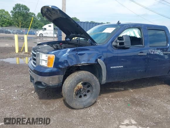 ✅ 2012 GMC Sierra 1500 SLE • VIN: 3GTP2VE71CG266963 • Lot: 42712353. Wystawiony na IAAI z przebiegiem 105 651 mil. Bezpłatny archiwum sprzedaży aukcyjnych z USA i szczegółowy raport historii pojazdu na DreamBid. Zdjęcie 6.