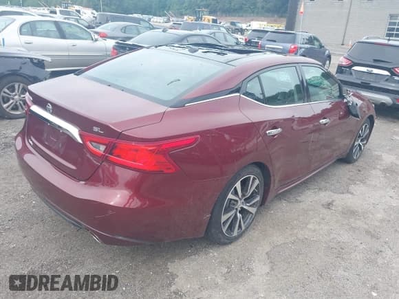 ✅ 2017 Nissan Maxima S • VIN: 1N4AA6AP6HC414030 • Lot: 42635409. Listed on IAAI with 33,144 mi. Free auction sales archive from the USA and detailed vehicle history report at DreamBid. Image 4.