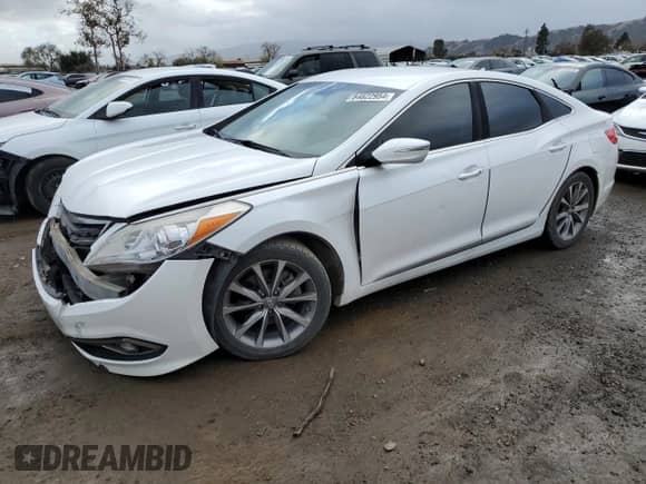 2015 Hyundai Azera с VIN KMHFG4JG2FA454323, выставлен на аукционе Copart как лот 84822954 с пробегом 173 498 миль миль и Списание • Salvage title. История ставок и продаж доступна на DreamBid. Изображение 1.