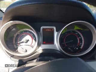 ✅ 2014 Dodge Journey SE • VIN: 3C4PDCAB8ET187261 • Lot: 43425708. Wystawiony na IAAI z przebiegiem 217 694 mil. Bezpłatny archiwum sprzedaży aukcyjnych z USA i szczegółowy raport historii pojazdu na DreamBid. Zdjęcie 6.