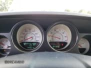 ✅ 2014 Dodge Challenger R/T 100th Anniversary Appearance • VIN: 2C3CDYBT4EH179741 • Lot: 72965674. Wystawiony na Copart z przebiegiem 117 012 mil. Bezpłatny archiwum sprzedaży aukcyjnych z USA i szczegółowy raport historii pojazdu na DreamBid. Zdjęcie 9.