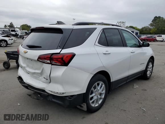 ✅ 2022 Chevrolet Equinox LT • VIN: 3GNAXUEV5NL158248 • Lot: 80714535. Wystawiony na Copart z przebiegiem 25 857 mil. Bezpłatny archiwum sprzedaży aukcyjnych z USA i szczegółowy raport historii pojazdu na DreamBid. Zdjęcie 3.