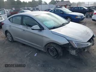 ✅ 2019 Hyundai Elantra SE • VIN: 5NPD74LF8KH419238 • Лот: 43264675. Опубликован ранее на IAAI с пробегом 121 967 миль. Бесплатный доступ к архиву аукционных продаж из США и подробный отчёт об истории автомобиля на DreamBid. Изображение 1.