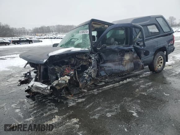✅ 2005 Chevrolet Silverado 1500 • VIN: 1GCEK19V75E184349 • Лот: 41495315. Опубликован ранее на Copart с пробегом Не указан. Бесплатный доступ к архиву аукционных продаж из США и подробный отчёт об истории автомобиля на DreamBid. Изображение 1.
