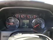 ✅ 2017 GMC Sierra 1500 • VIN: 1GTV2LEC1HZ188006 • Лот: 86814945. Опубликован ранее на Copart с пробегом 180 282 миль. Бесплатный доступ к архиву аукционных продаж из США и подробный отчёт об истории автомобиля на DreamBid. Изображение 9.