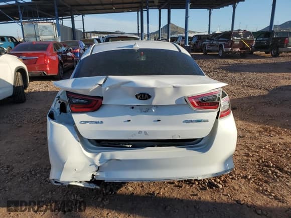 ✅ 2015 Kia Optima EX • VIN: KNAGN4AD3F5084297 • Лот: 81908225. Опубликован ранее на Copart с пробегом 59 927 миль. Бесплатный доступ к архиву аукционных продаж из США и подробный отчёт об истории автомобиля на DreamBid. Изображение 6.