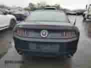 2014 Ford Mustang V6 с VIN 1ZVBP8AM6E5314618, выставлен на аукционе Copart как лот 85578705 с пробегом 185 934 миль миль и Списание • Salvage title. История ставок и продаж доступна на DreamBid. Изображение 6.