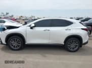 ✅ 2025 Lexus NX 350h Premium • VIN: JTJGKCEZ4S5033104 • Лот: 43088640. Опубликован ранее на IAAI с пробегом 5 764 миль. Бесплатный доступ к архиву аукционных продаж из США и подробный отчёт об истории автомобиля на DreamBid. Изображение 14.