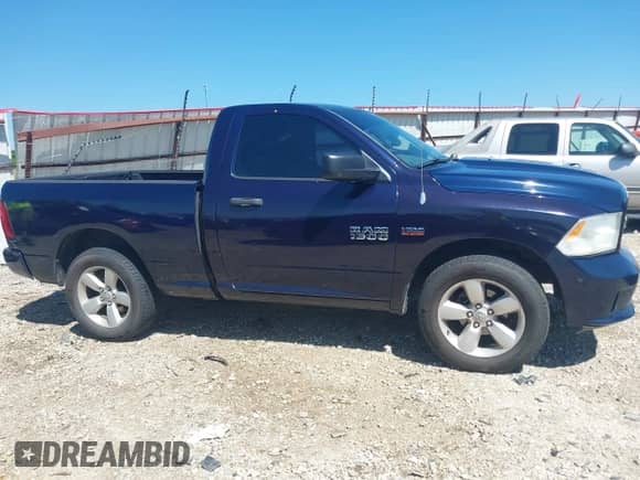 2013 Ram 1500 Express с VIN 3C6JR6AT7DG510683, выставлен на аукционе IAAI как лот 42671311 с пробегом 160 807 миль миль и . История ставок и продаж доступна на DreamBid. Изображение 13.