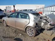 ✅ 2005 Toyota Avalon XLS • VIN: 4T1BK36B45U051526 • Lot: 41680419. Wystawiony na IAAI z przebiegiem 162 366 mil. Bezpłatny archiwum sprzedaży aukcyjnych z USA i szczegółowy raport historii pojazdu na DreamBid. Zdjęcie 6.