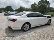 ✅ 2021 BMW 7 Series 750i xDrive • VIN: WBA7U2C03MCG03880 • Lot: 54887745. Listed on Copart with 22,361 mi. Free auction sales archive from the USA and detailed vehicle history report at DreamBid. Image 3.