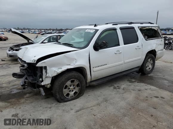 ✅ 2008 Chevrolet Suburban LTZ • VIN: 3GNFC16J58G313471 • Lot: 46770114. Wystawiony na Copart z przebiegiem 251 801 mil. Bezpłatny archiwum sprzedaży aukcyjnych z USA i szczegółowy raport historii pojazdu na DreamBid. Zdjęcie 1.