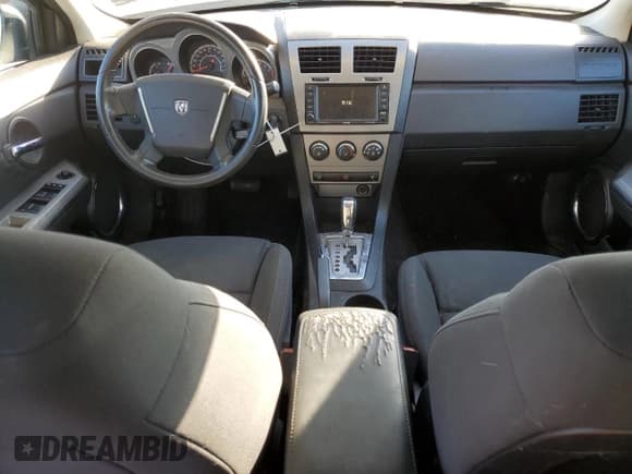 ✅ 2010 Dodge Avenger R/T • VIN: 1B3CC5FB2AN133214 • Лот: 88853555. Опубликован ранее на Copart с пробегом 238 014 миль. Бесплатный доступ к архиву аукционных продаж из США и подробный отчёт об истории автомобиля на DreamBid. Изображение 8.