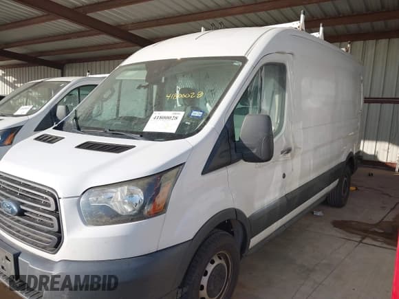 ✅ 2017 Ford Transit • VIN: 1FTYR2CM7HKA76432 • Лот: 41800028. Опубликован ранее на IAAI с пробегом Не указан. Бесплатный доступ к архиву аукционных продаж из США и подробный отчёт об истории автомобиля на DreamBid. Изображение 2.