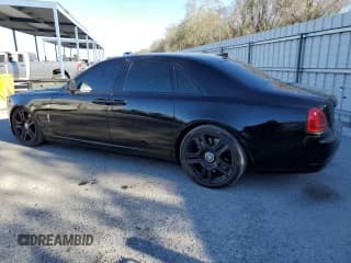 ✅ 2015 Rolls-Royce Ghost • VIN: SCA664S57FUX53185 • Lot: 87426574. Wystawiony na Copart z przebiegiem 49 214 mil. Bezpłatny archiwum sprzedaży aukcyjnych z USA i szczegółowy raport historii pojazdu na DreamBid. Zdjęcie 2.