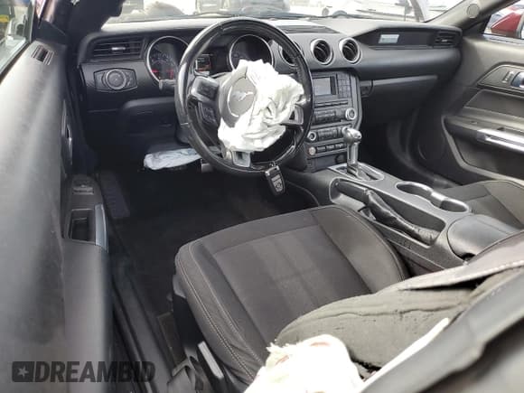 ✅ 2018 Ford Mustang EcoBoost • VIN: 1FA6P8TH4J5182446 • Lot: 90407765. Listed on Copart with 60,992 mi. Free auction sales archive from the USA and detailed vehicle history report at DreamBid. Image 8.