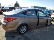 ✅ 2013 Hyundai Accent GLS • VIN: KMHCT4AE8DU404227 • Лот: 82402354. Опубликован ранее на Copart с пробегом 155 462 миль. Бесплатный доступ к архиву аукционных продаж из США и подробный отчёт об истории автомобиля на DreamBid. Изображение 3.