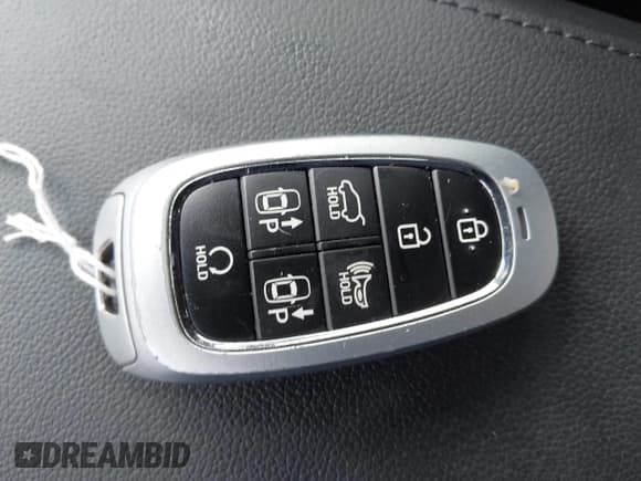 ✅ 2022 Hyundai Tucson Limited • VIN: 5NMJE3AE9NH072078 • Lot: 43384055. Wystawiony na IAAI z przebiegiem 38 590 mil. Bezpłatny archiwum sprzedaży aukcyjnych z USA i szczegółowy raport historii pojazdu na DreamBid. Zdjęcie 11.