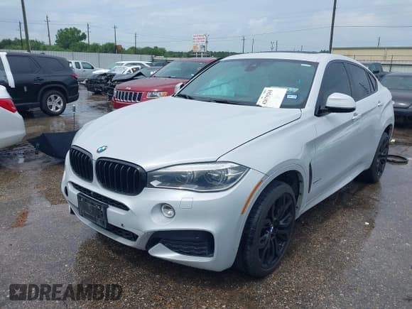 ✅ 2016 BMW X6 xDrive50i • VIN: 5UXKU6C51G0R34006 • Lot: 42675261. Wystawiony na IAAI z przebiegiem 111 793 mil. Bezpłatny archiwum sprzedaży aukcyjnych z USA i szczegółowy raport historii pojazdu na DreamBid. Zdjęcie 2.