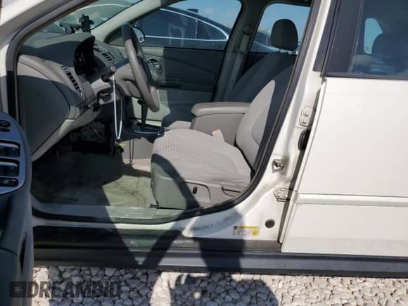 2006 Chevrolet Malibu Maxx LS z VIN 1G1ZS61846F261932, wystawiony jako Copart lot #80559954 z przebiegiem 77 126 mil mil oraz Czysty tytuł • Clean title. Historia ofert i sprzedaży dostępna na DreamBid. Obrazek 7.