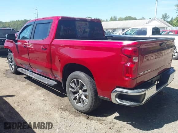 2021 Chevrolet Silverado 1500 LT z VIN 3GCUYDET4MG413318, wystawiony jako IAAI lot #43085575 z przebiegiem 58 965 mil mil oraz . Historia ofert i sprzedaży dostępna na DreamBid. Obrazek 3.