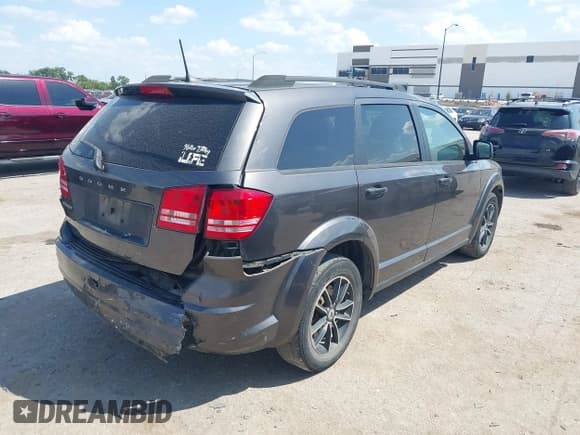 ✅ 2018 Dodge Journey SE • VIN: 3C4PDCAB6JT535309 • Lot: 43100516. Wystawiony na IAAI z przebiegiem 126 304 mil. Bezpłatny archiwum sprzedaży aukcyjnych z USA i szczegółowy raport historii pojazdu na DreamBid. Zdjęcie 4.