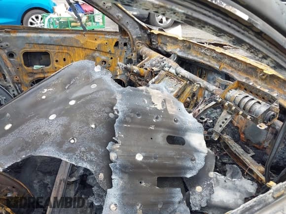 ✅ 2010 Lexus IS 250 • VIN: JTHCF5C24A5041840 • Lot: 42276272. Listed on IAAI with Not provided. Free auction sales archive from the USA and detailed vehicle history report at DreamBid. Image 5.