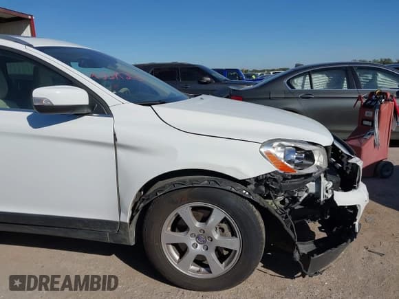 ✅ 2012 Volvo XC60 3.2L • VIN: YV4952DL7C2303064 • Lot: 43571253. Listed on IAAI with 39,926 mi. Free auction sales archive from the USA and detailed vehicle history report at DreamBid. Image 6.