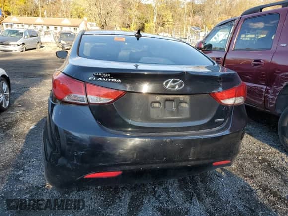 2011 Hyundai Elantra GLS z VIN KMHDH4AE3BU164152, wystawiony jako Copart lot #90817445 z przebiegiem 178 031 mil mil oraz Szkoda całkowita • Salvage title. Historia ofert i sprzedaży dostępna na DreamBid. Obrazek 6.