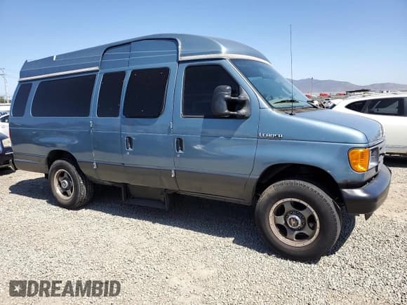 ✅ 2007 Ford Econoline Cargo Recreational • VIN: 1FTSS34LX7DA63862 • Lot: 50084695. Wystawiony na Copart z przebiegiem 151 636 mil. Bezpłatny archiwum sprzedaży aukcyjnych z USA i szczegółowy raport historii pojazdu na DreamBid. Zdjęcie 4.