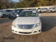 ✅ 2010 Toyota Avalon XLS • VIN: 4T1BK3DB5AU363884 • Lot: 43682934. Wystawiony na IAAI z przebiegiem 168 458 mil. Bezpłatny archiwum sprzedaży aukcyjnych z USA i szczegółowy raport historii pojazdu na DreamBid. Zdjęcie 12.